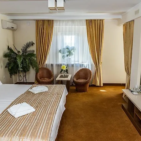 7 Sky Klinicheskaya Street Hotel