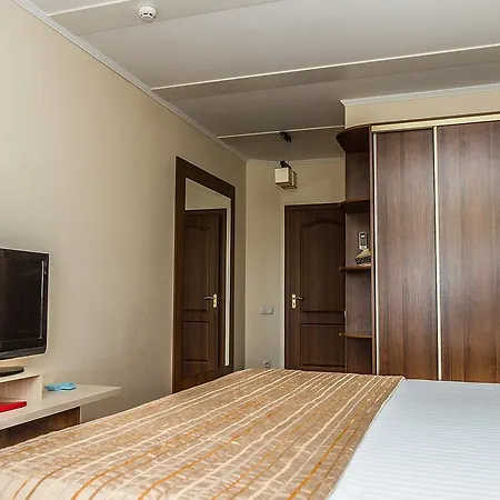 7 Sky Klinicheskaya Street فندق 3*